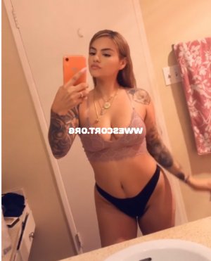 Gaedig outcall escort in Victorville